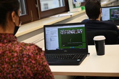 Projekt dialogP: Schüler*innen mit Landtagsabgeordneten im Gespräch-1