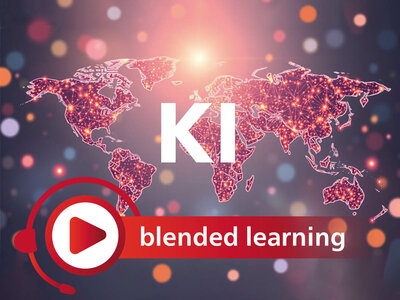 Eine Weltkarte mit leuchtenden Punkten und Verbindungslinien, die ein globales Netzwerk darstellen. Im Zentrum des Bildes steht das Kürzel 'KI' in großen, weißen Buchstaben. Der Hintergrund ist mit unscharfen, farbigen Lichtpunkten verziert.