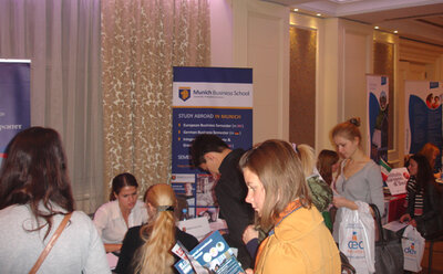Munich Business School auf Messe „Higher Education Abroad 2011” in Kiew-1