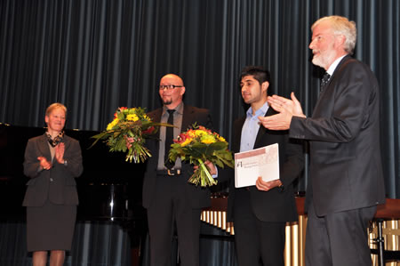 ESO-Geschäftsführer verleiht Mutig-Preis 2010 an Kurt Masur -2